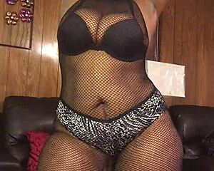 Chokolate loving BWBBW Chukolatethunder com’s fat