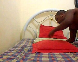 Dscn1960 Avi Bold Gay Action