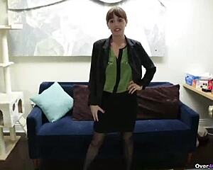 over 40 milf handjob session