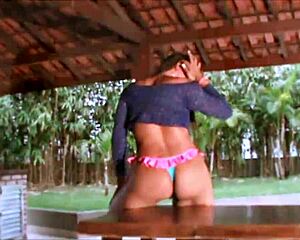 Gabynovo shares her unique story in a casual chat