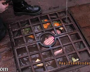 rimming babe pegs submissive guy with strapon