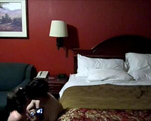 Amateur couple shares first blowjob and facial