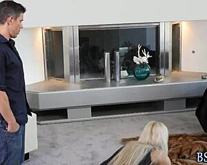 Wow, pornstar milf gets fucked!