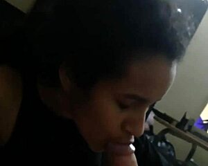 tengo sexo con esta latina? no es mi hermana, es prostituta.