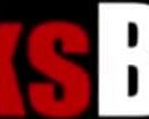 teen step sister knows what brother wants avery cristy 😏