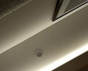 hotel stay with unexpected pause