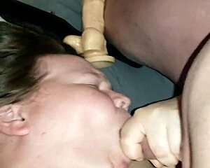 Convincing her to swallow that cock 😏