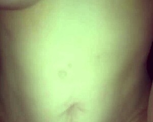 My wife rides and bounces on my cock like this in Argentina