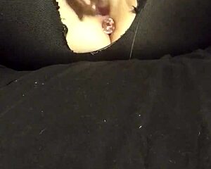 I bored slut wife pound pussy and squeeze plug into tight ass