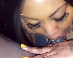 Tay is sucking a mean dick like a pro 😏💦