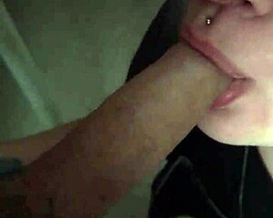 can white girls really suck hella dick like this