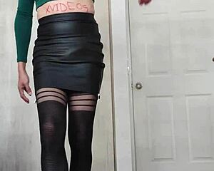 sofia natalia changes her skirt