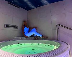 thomas j and claudia mac at home