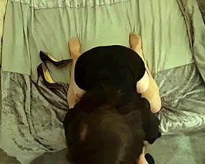 After the party, I picked up a horny slut in stockings for a blowjob and orgasm