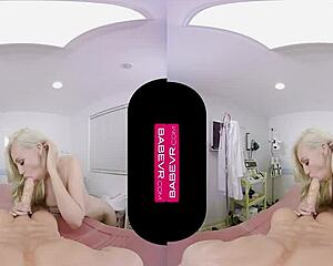 Lyra Law cums with VR toys