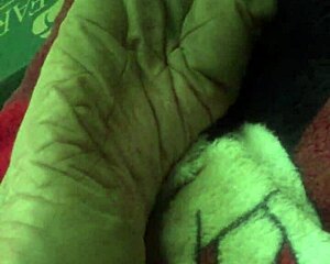 Amateur couple's foot fetish by play recorded in HD