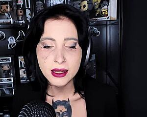 German Cuckold Talk With Lou Nesbit And Lia Louise