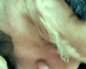 that moaner makin me werk for it