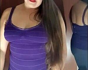 Stepmother Dances on TikTok Then Fucks Without Condom!