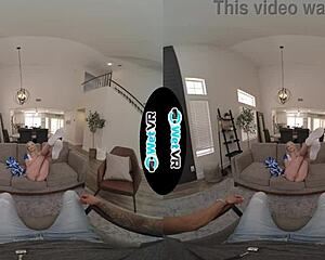 Helpful coach bangs cheerleader cecelia taylor in vr porn