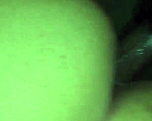 does vdubs homemade creampie sexy linzi's wet pussy?