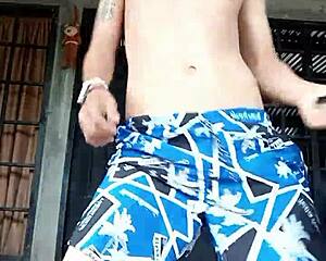 i strip down while dancing