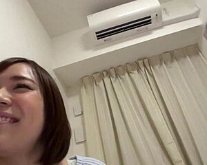 Japanese slut fucking with the cam and swallow on cum