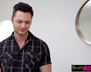 i'm enraged, kiara cole asks stepbro about his tiny cock