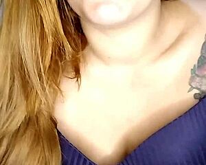 i'm showing off my body on webcam for horny voyeurs