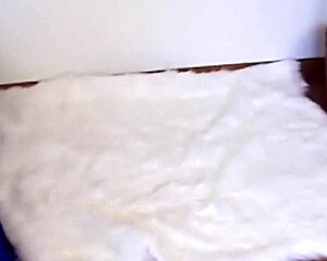 I-I make blowjob for earn sperm with small tits