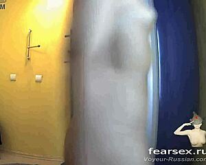 Hey, caught this Russian amateur on hidden cam! 😱