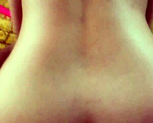 I love watchin my boyfriend masturbatin and squirting on his hard dick so he cums for me