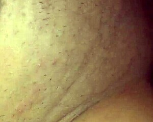 raquel flaunts her conchita in amateur scene