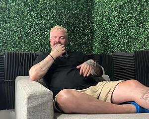 Zoey Luna Bent Over For Crazy Sloppy Deepthroat In Tesla Autopilot!