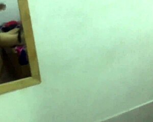 Myanmar Students Feel Passion In Mirror Sex