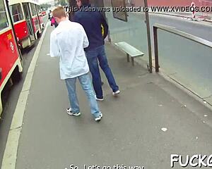 Spontaneous amateur lovers’ sex recorded by hidden camera