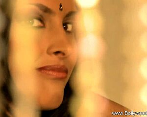 indian brunette amateur tries her best in solo performance