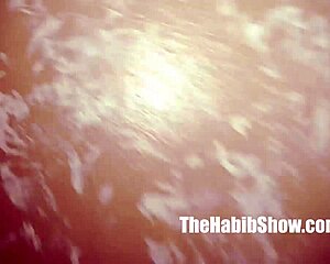 lady queen redboned, what's that amateur hood lovin like?