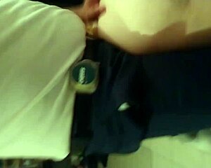 Ejecutivo Mexicano Cojiéndose A Gringo En Trajes