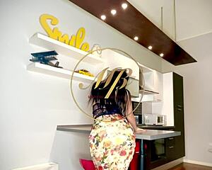 per i miei cani segaioli in black sexy ass worshiping humiliation feet ass shoes goddess ebony orgasm