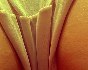 i keep dreamin about those pink panties, theyre so teasin