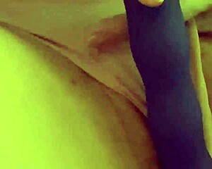 i keep dreamin about those pink panties, theyre so teasin