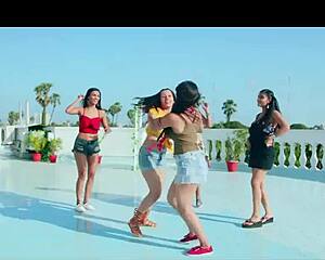 Samantha takes a hot cum load 😏