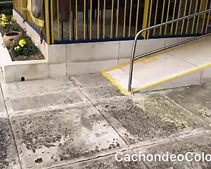 i end up fucking a tourist i met in an unknown pool