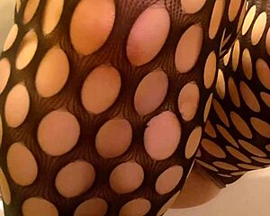 Tranny performs real anal sex