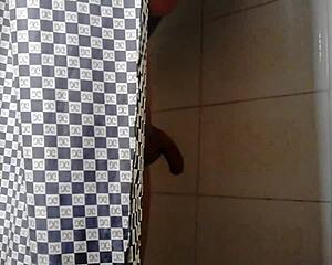 Ba�o Andrwbyps in Wild Bisexual Solo Action!