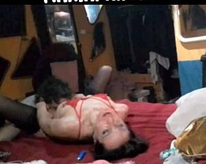 i give a tremendous pussy sucking to this sexy argentinian