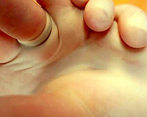 i dominate with surgical latex gloves in pov close-up