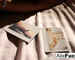 alix lynx takes pictures before her solo session