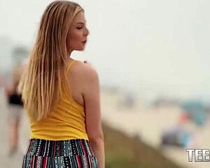 hey, sahara skye blows donnie rock! 🔥